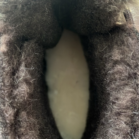 BearPaw Alisa NeverWet Dark Brown Suede & Fur LaceUp Boots Size 11 NWOT - Picture 4 of 6